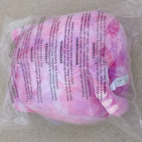 New With Tag Still In Bag 14" Squishmallow Cat Caeli - Picture 2 of 3